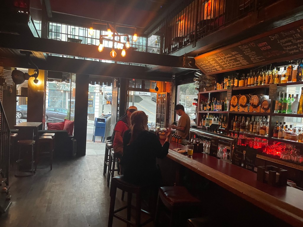 Tunnel Top, interior