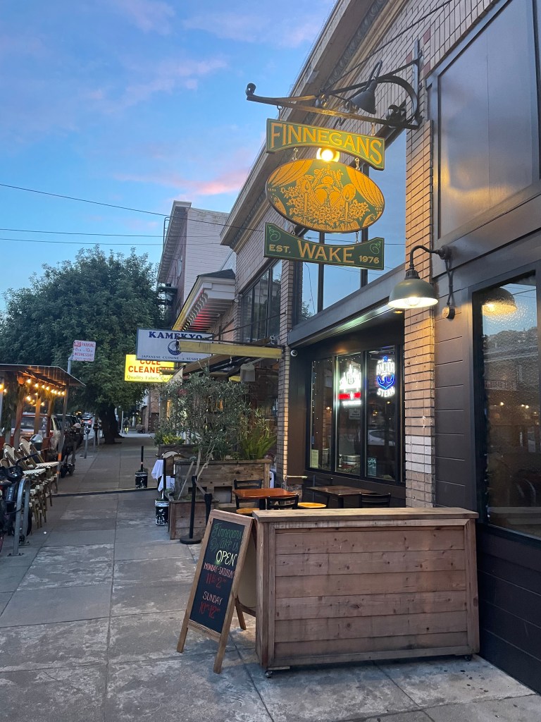 Finnegan's Wake, exterior