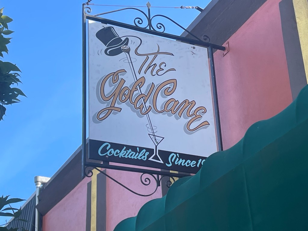 Gold Cane Cocktail&nbsp;Lounge