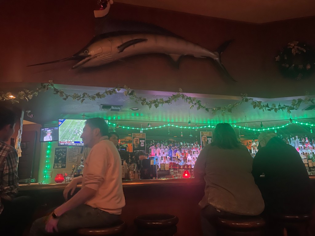 Livingstone's Restaurant & Pub, bar