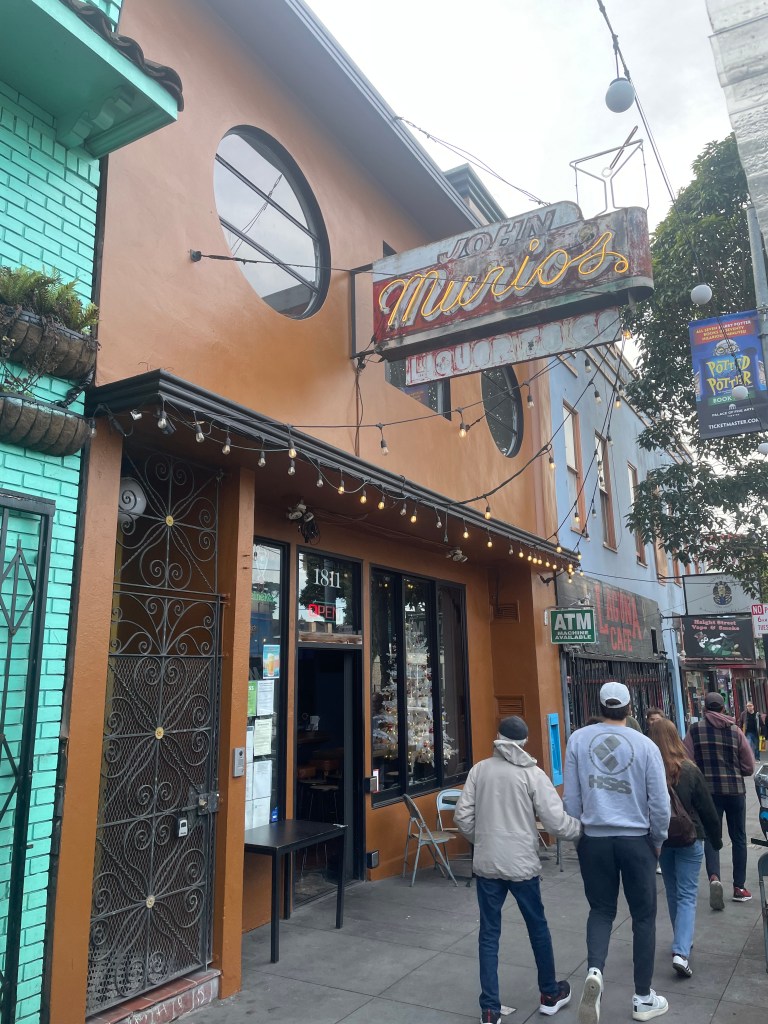 Murio's Trophy Room, exterior