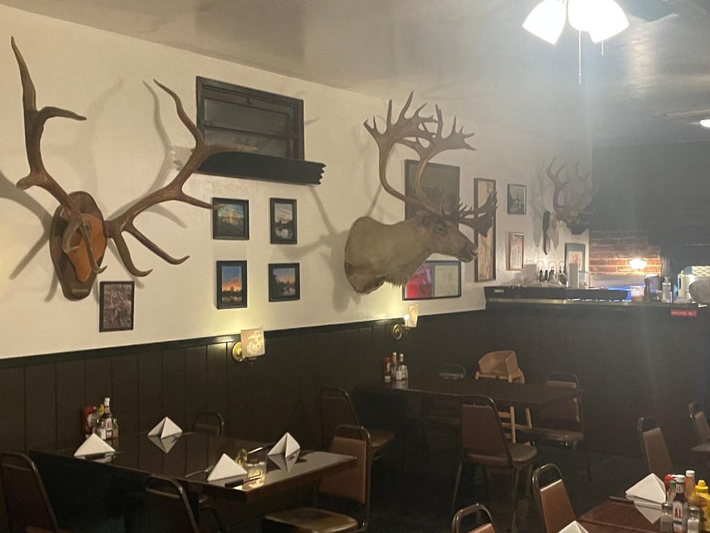 Tony's Place, interior