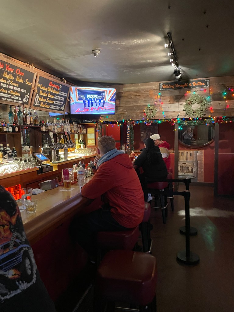 Doucet Saloon, Castro Valley, CA, bar