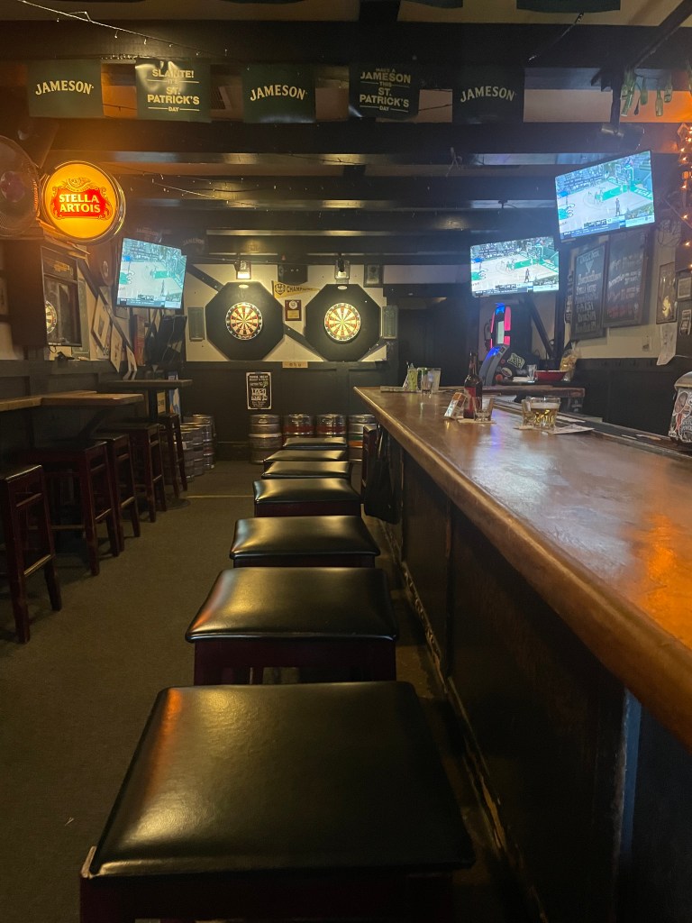 Flanahan's Pub, San Francisco, interior