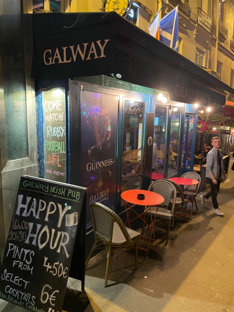 Galway Irish Pub, Paris, exterior