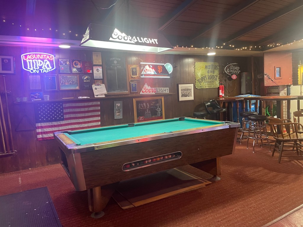 Grandma's Saloon, San Francisco, pool table