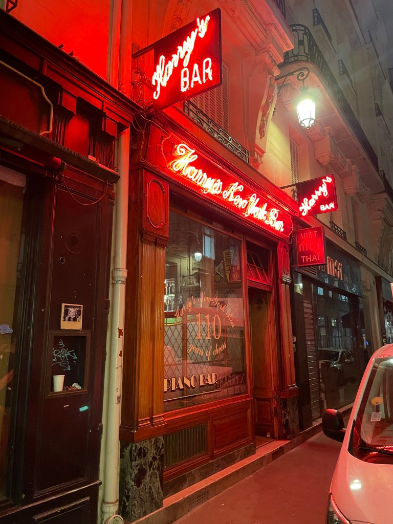 Harry's New York Bar, Paris, exterior