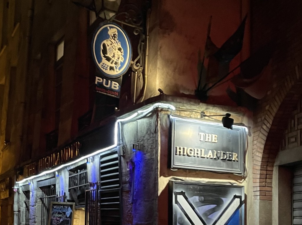 The Highlander, Paris