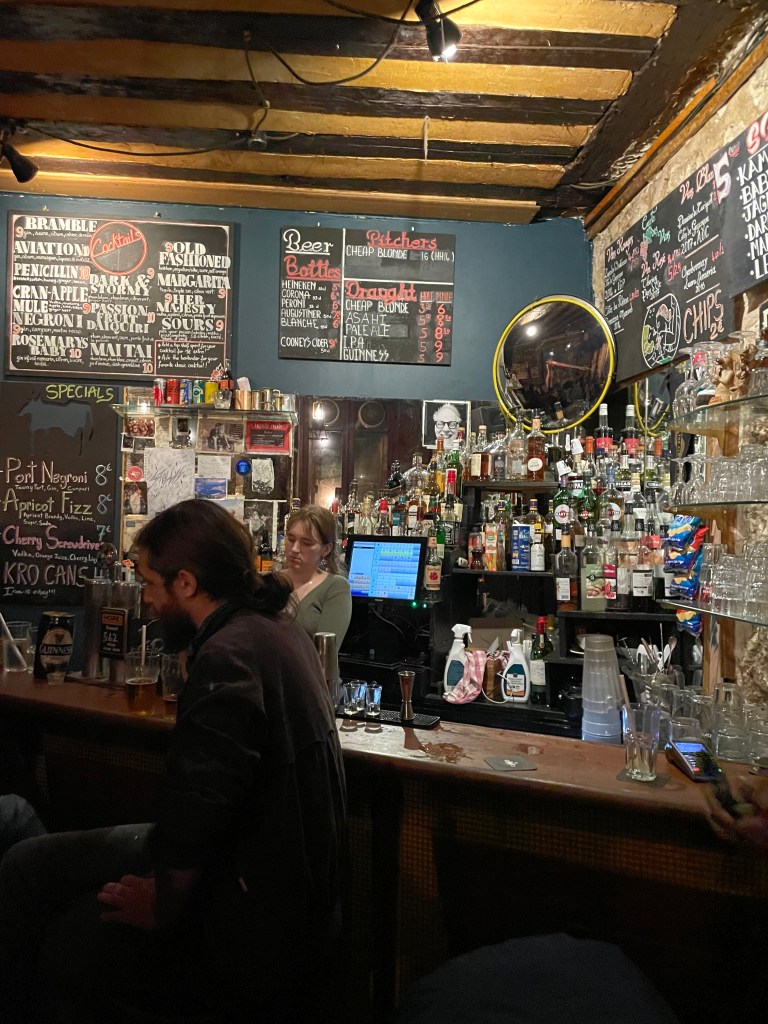 Stolly's Stone Bar, Paris, bar