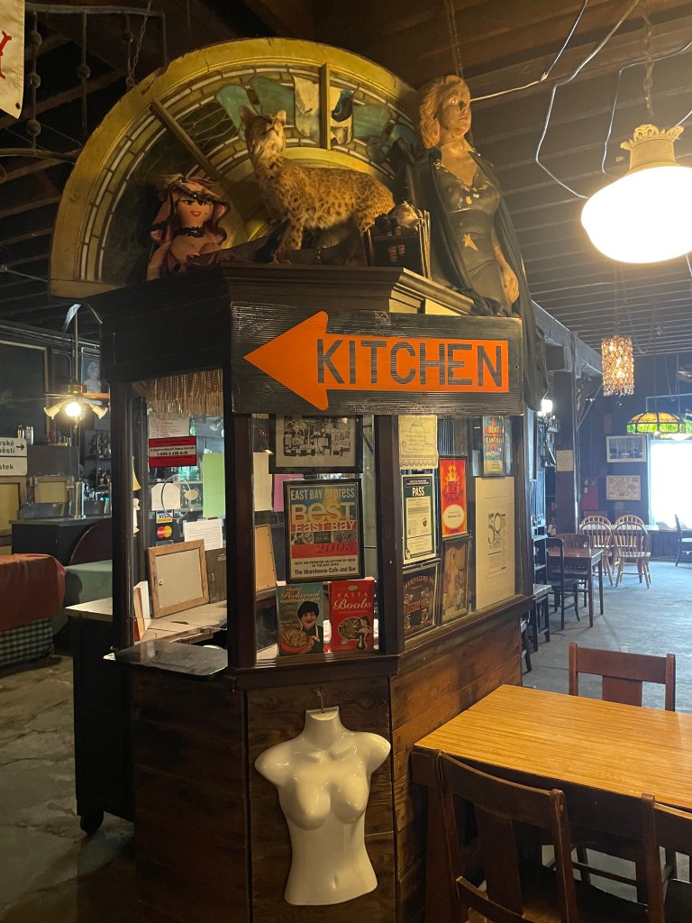 The Warehouse Cafe, Port Costa, interior