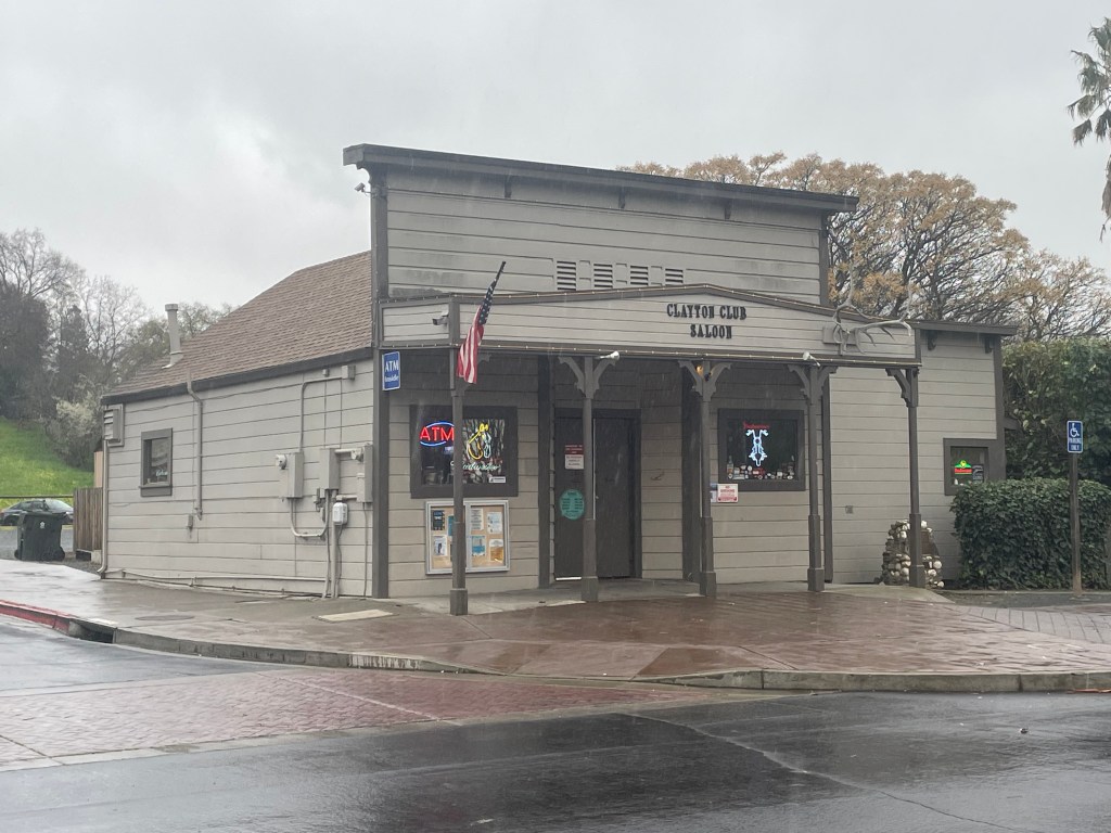 Clayton Club Saloon, Clayton, exterior
