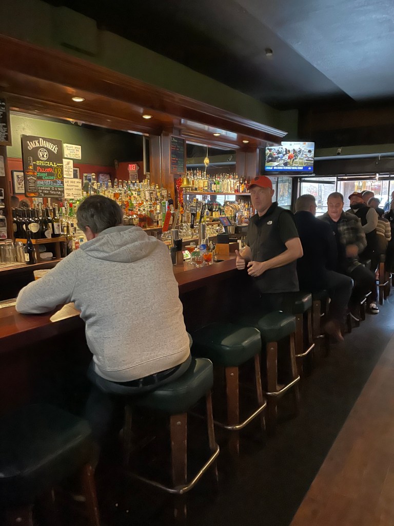 photo of interior of Glen Park Station bar, San Francisco