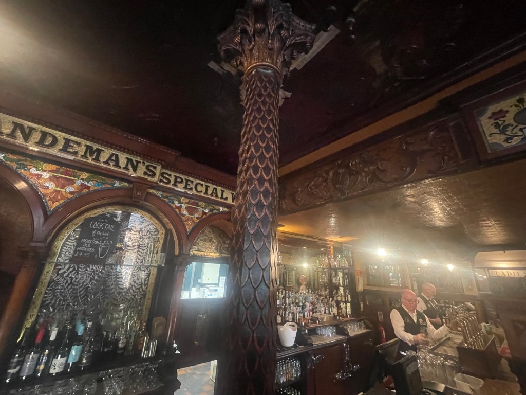 photo of detail interior of The Crown Liquor Saloon, Belfast, Ireland