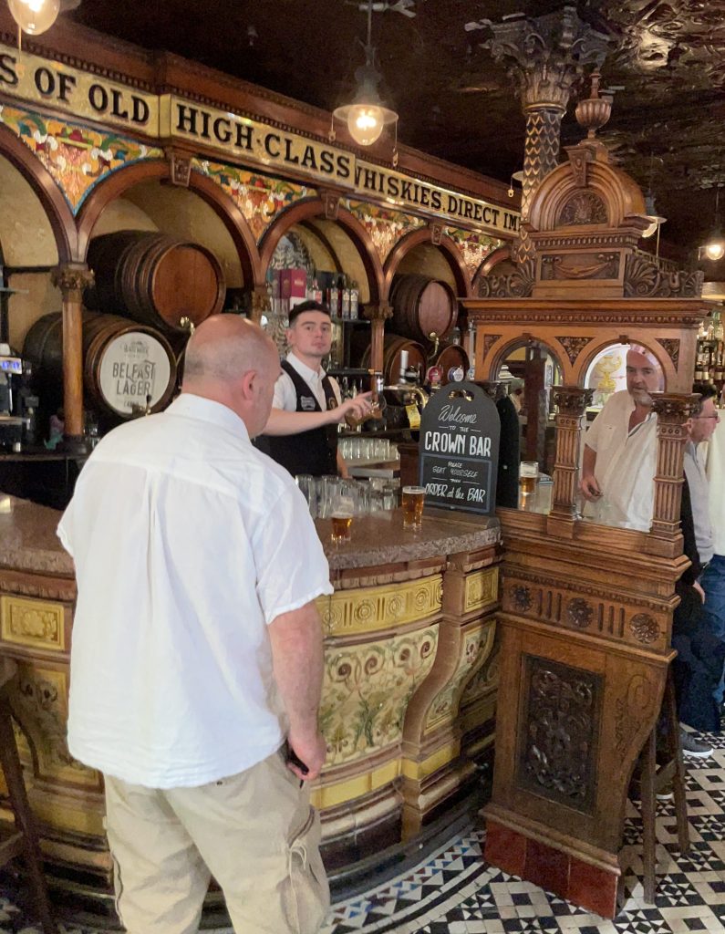 photo of interior of The Crown Liquor Saloon, Belfast, Ireland