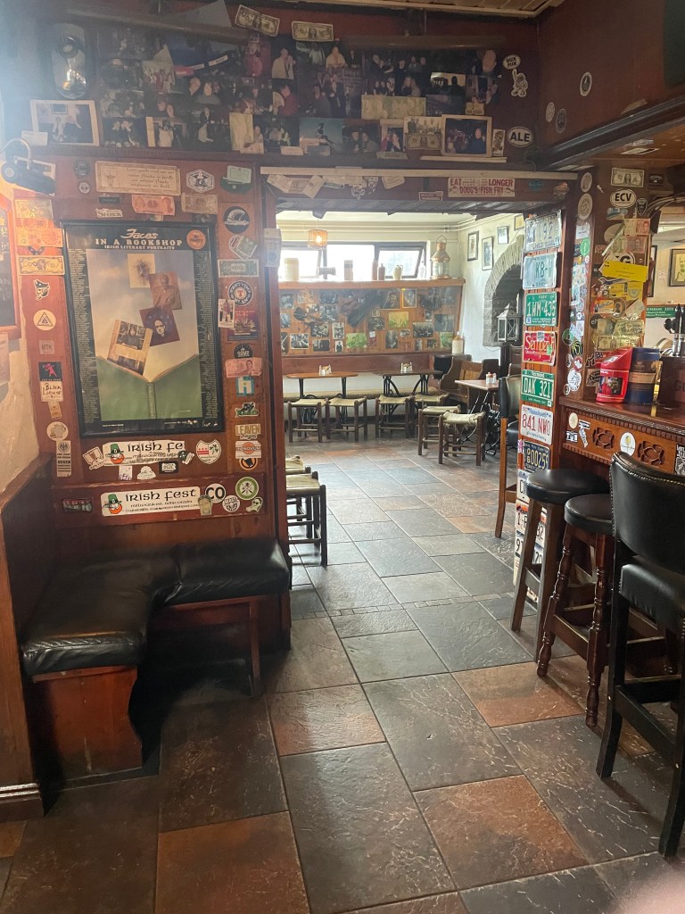 photo of interior of Gus O'Connor's Pub, Doolin, Ireland