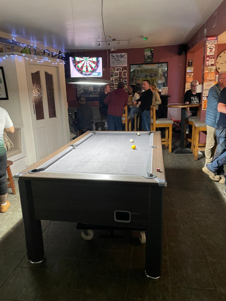 photo of the pool table of The Ilen Bar, Skibbereen, Ireland