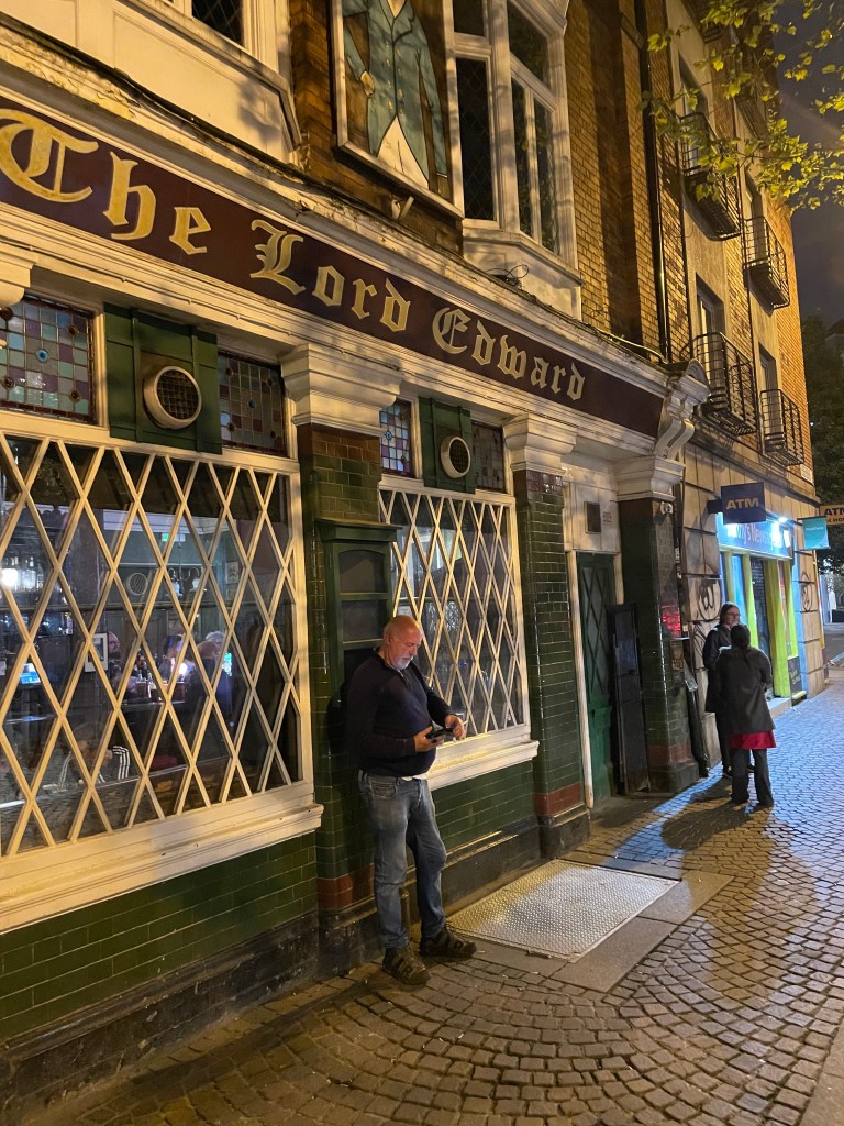 photo of the exterior of The Lord Edward, Dublin, Ireland