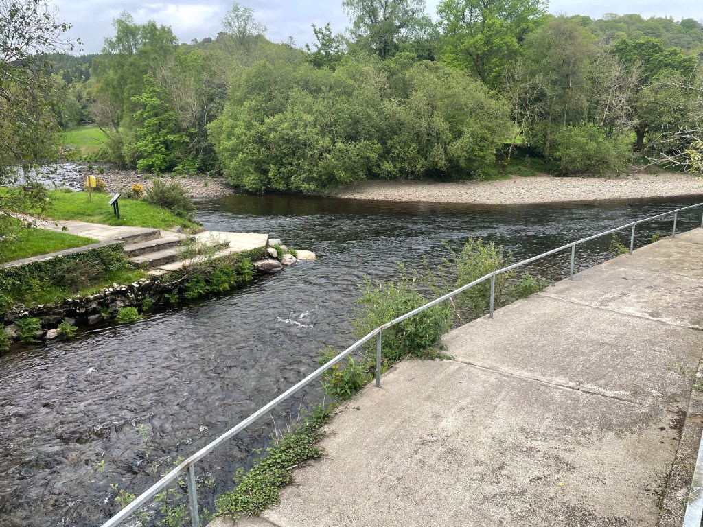 photo of the rivers outside The Meetings pub, Wicklow, Ireland