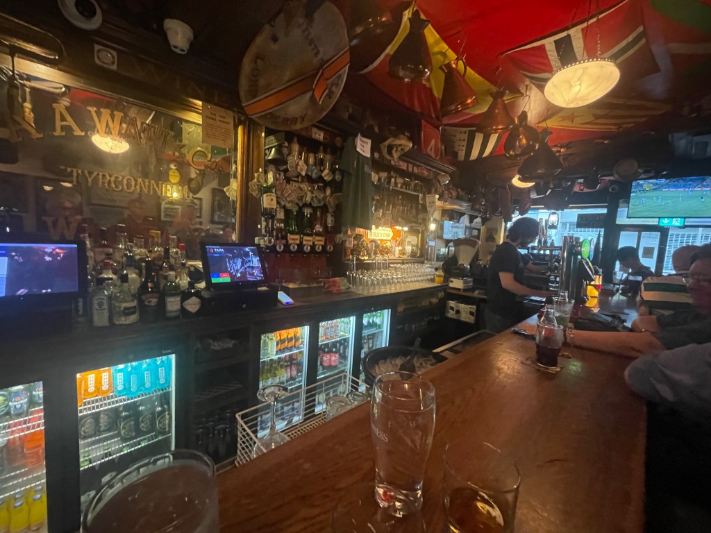 photo of interior of Peadar O'Donnell's, Derry, Ireland