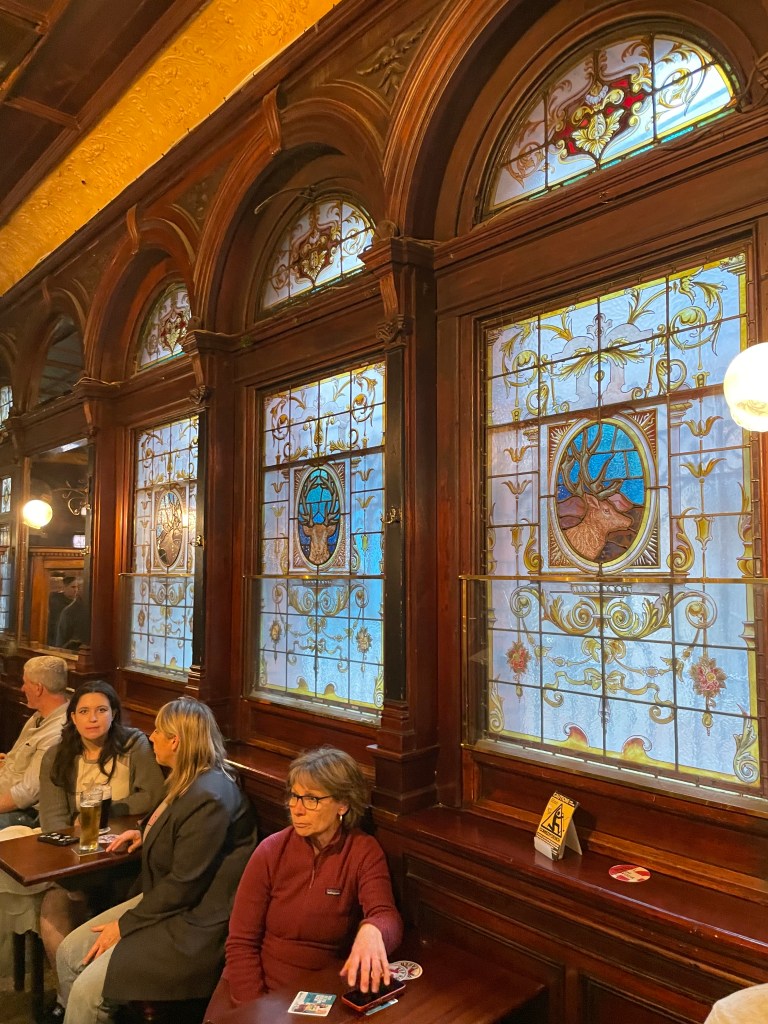photo of interior of The Stags Head pub, Dublin, Ireland
