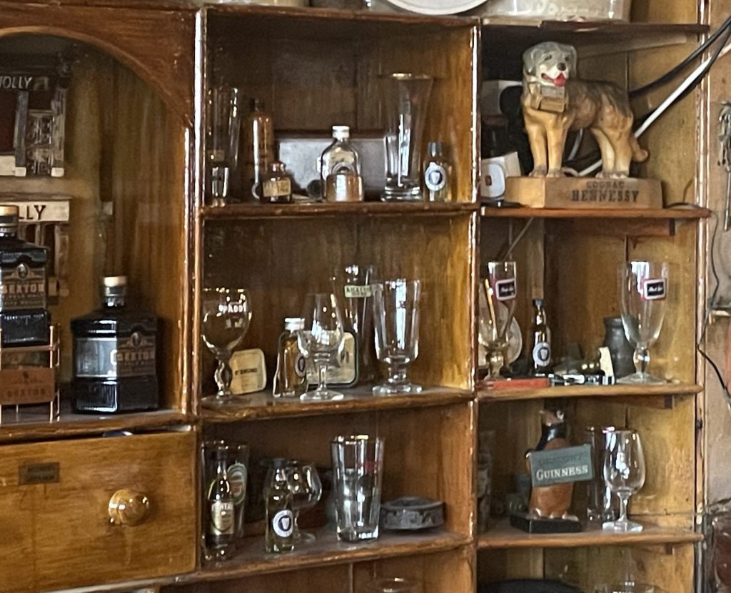 photo of detail of Thomas Connolly Bar, Sligo, Ireland