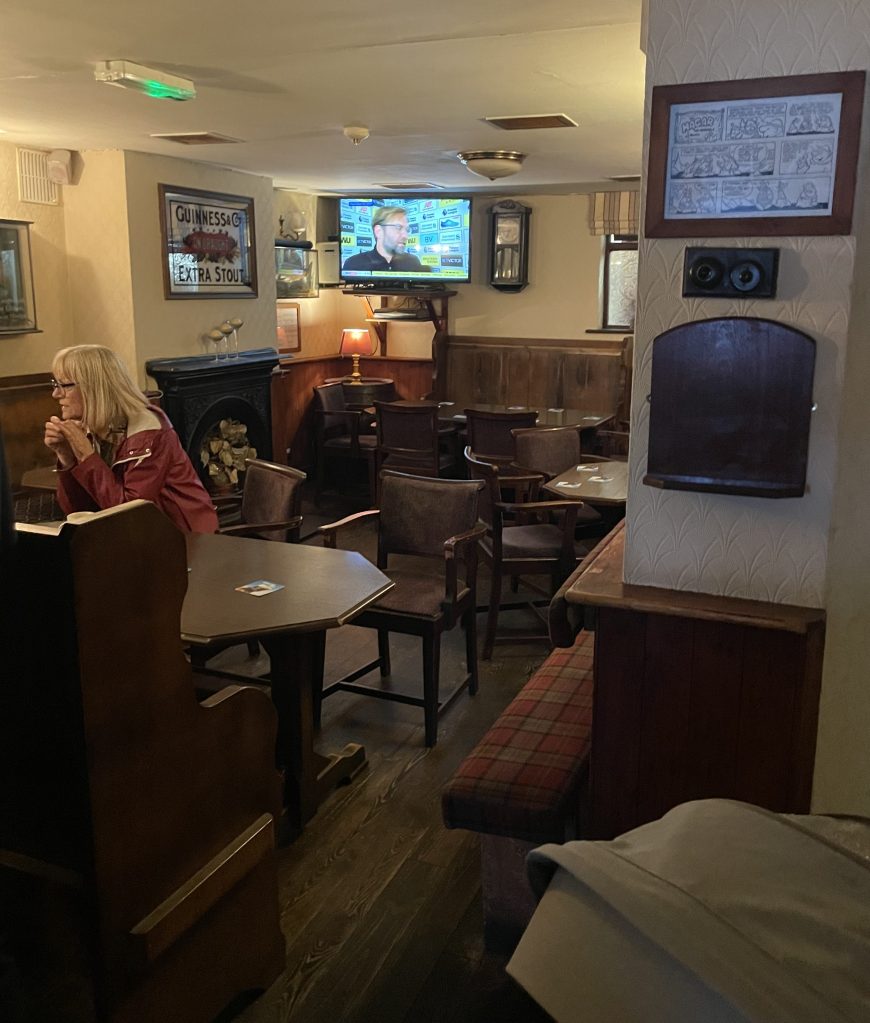 photo of back room of Toby's Bar, Westport, Ireland