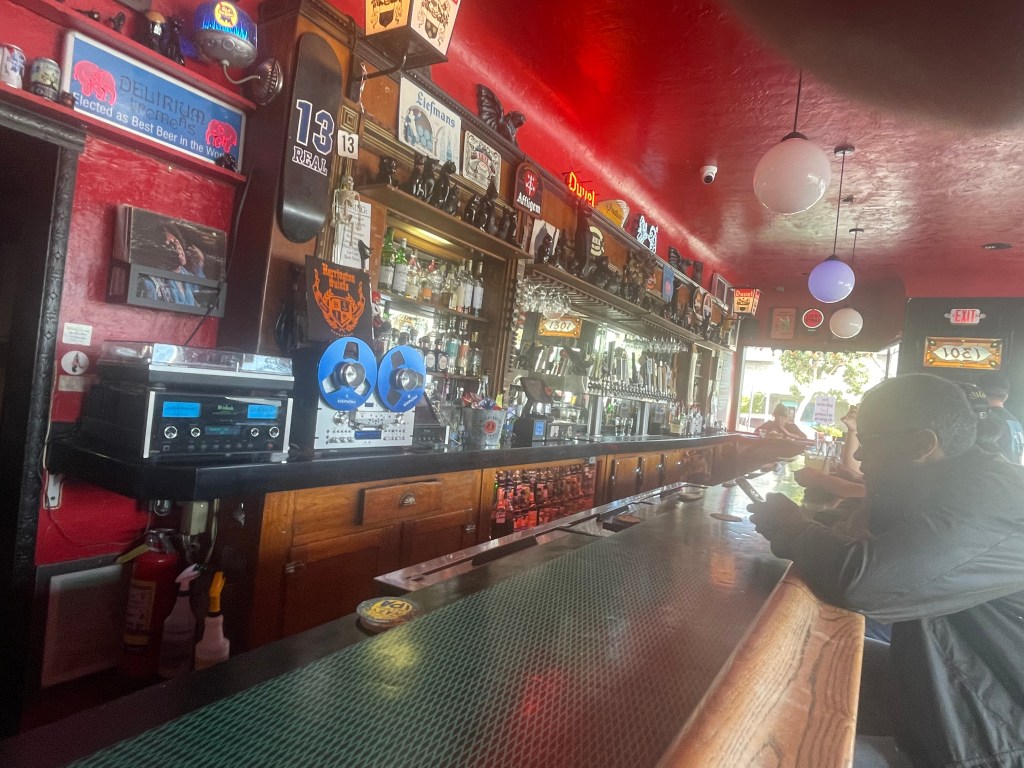 photo of bar of Lucky 13, Alameda, CA