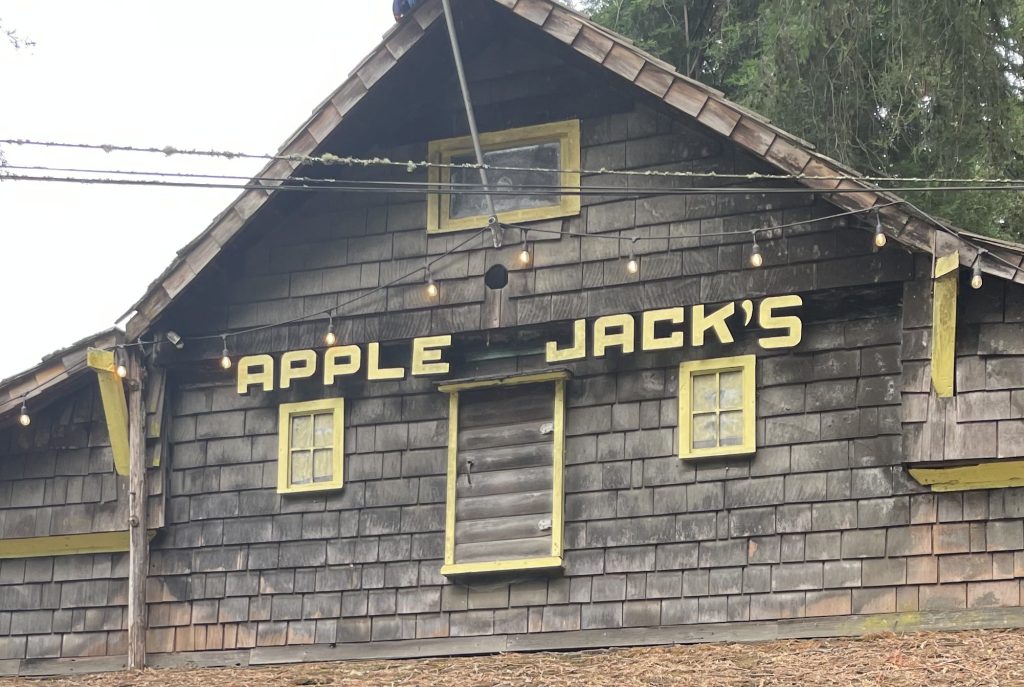 Apple Jack’s Bar, La Honda,&nbsp;CA