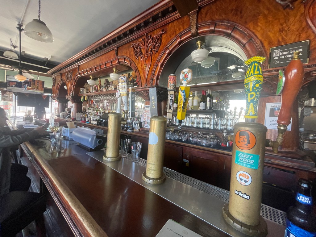 photo of the bar of The Hotel Utah Saloon, San Francisco