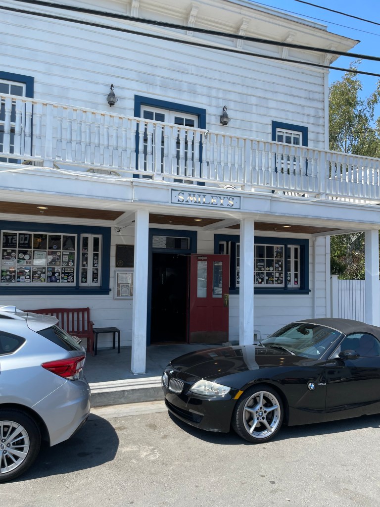 photo of exterior of Smiley's Saloon, Bolinas, CA