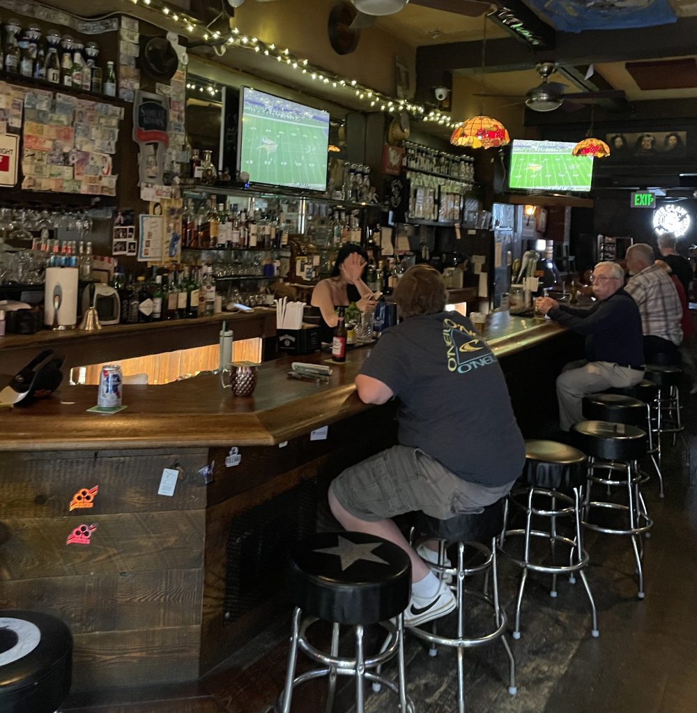 photo of the interior at Chelsea Place, San Francisco