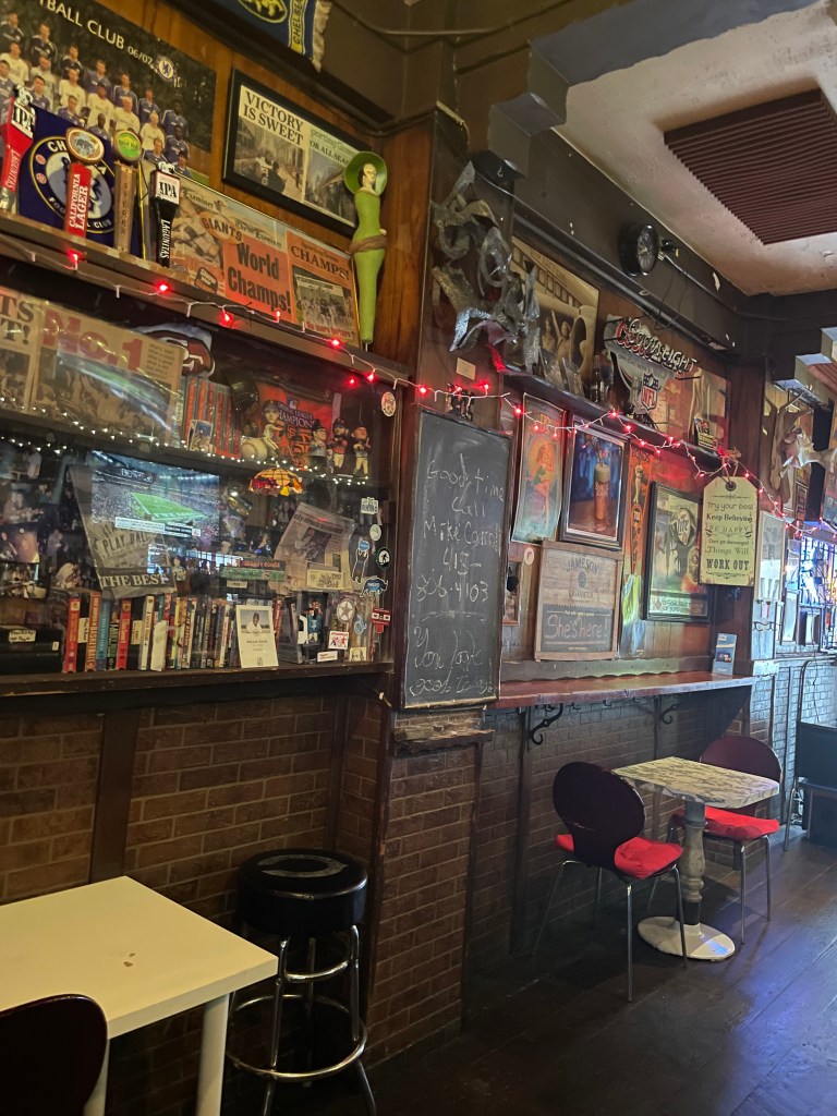 photo of the interior at Chelsea Place, San Francisco