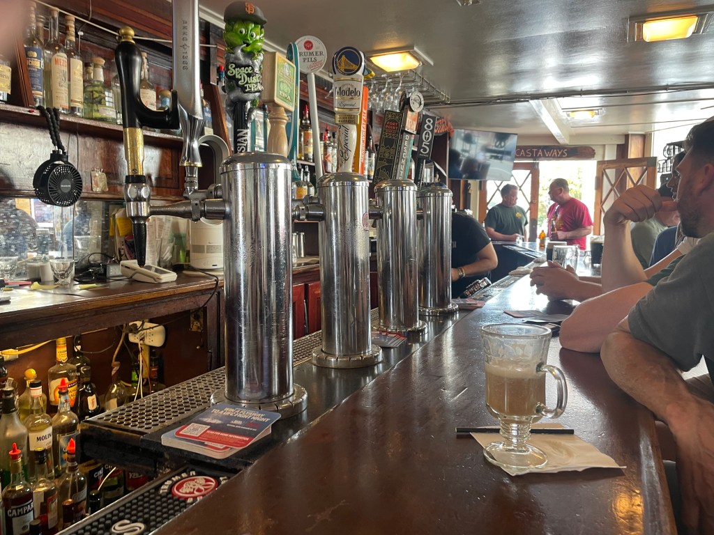 photo of the bar of La Rocca's Corner, San Francisco