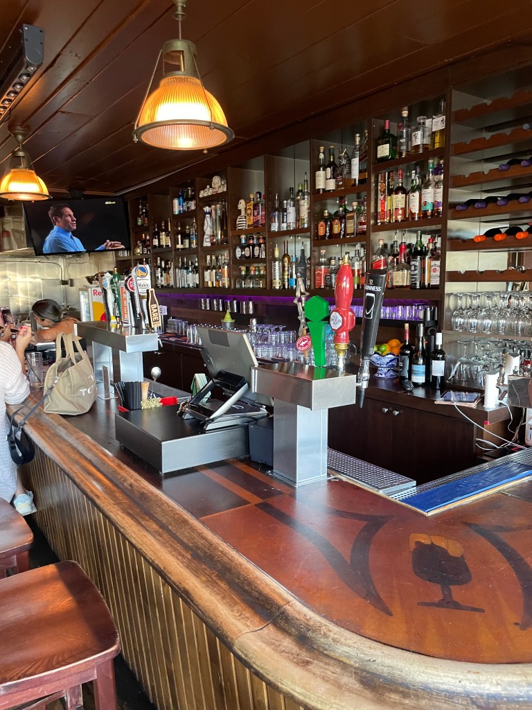 photo of bar of Marvin Gardens, Belmont, CA