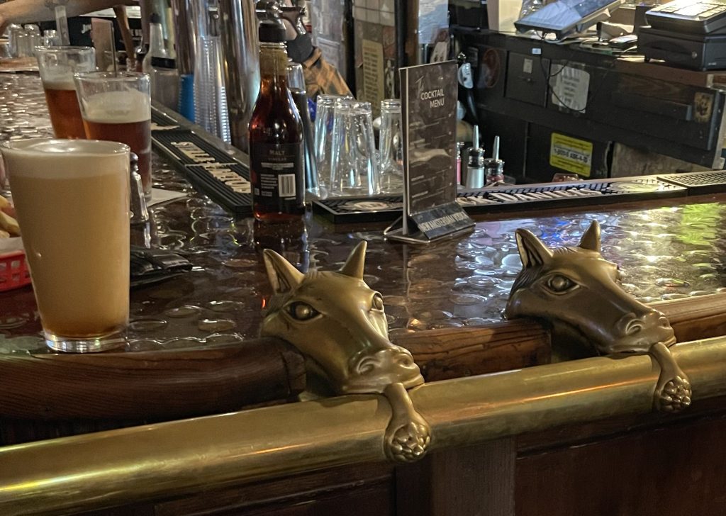 photo of interior detail of The Swingin' Door, San Mateo, CA