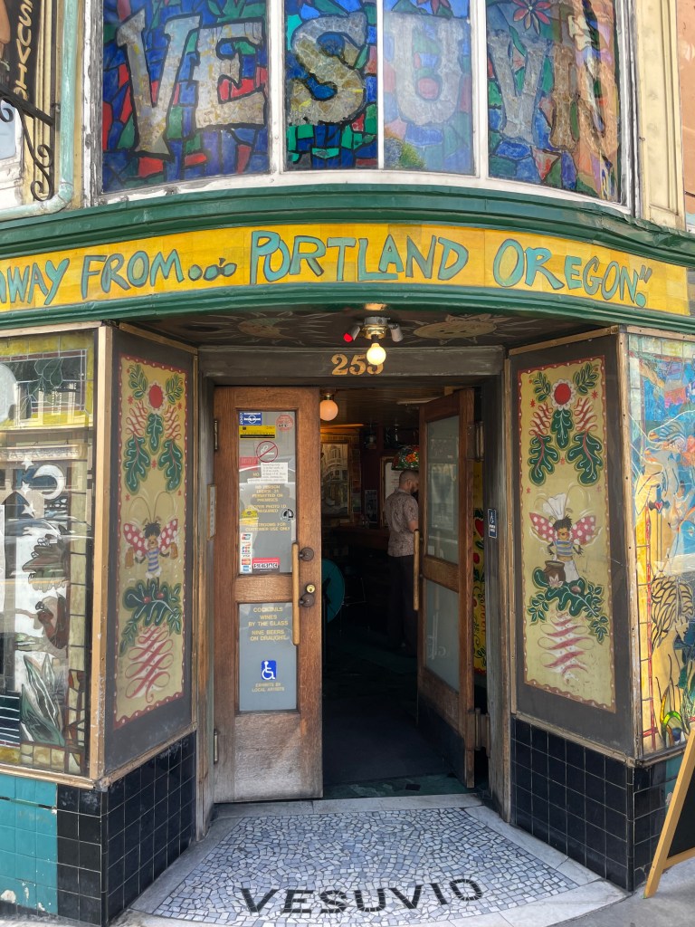 photo of doorway of Vesuvio Cafe, San Francisco, CA