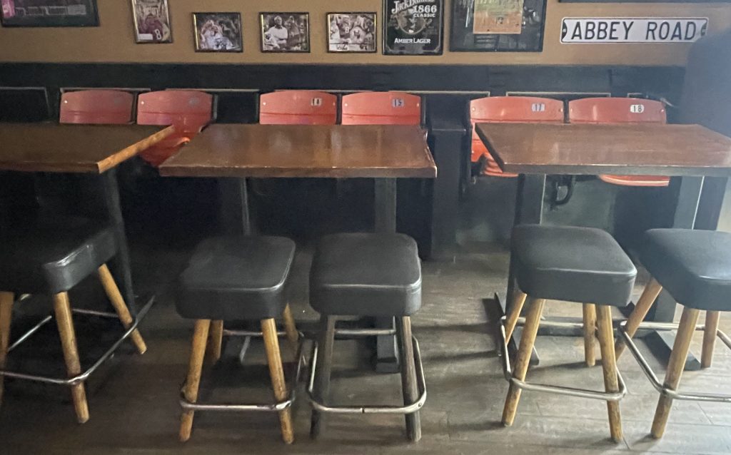 photo of interior of The Abbey Tavern, San Francisco