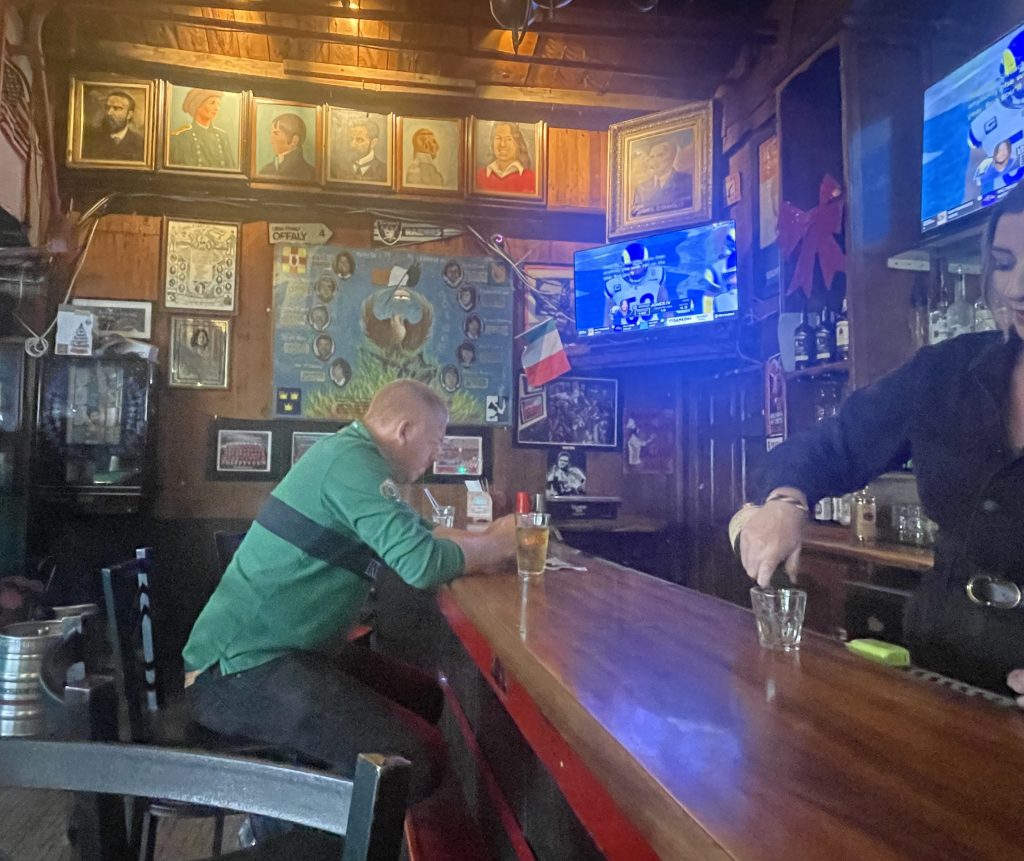 photo of interior of Ireland's 32, San Francisco