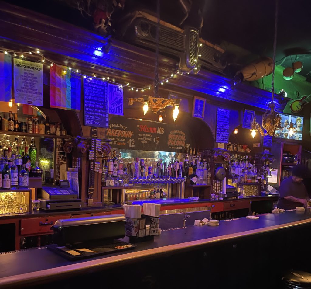 photo of interior of the The Knockout, San Francisco