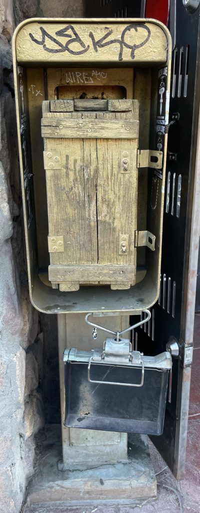 photo of detail of Rock Bar, San Francisco