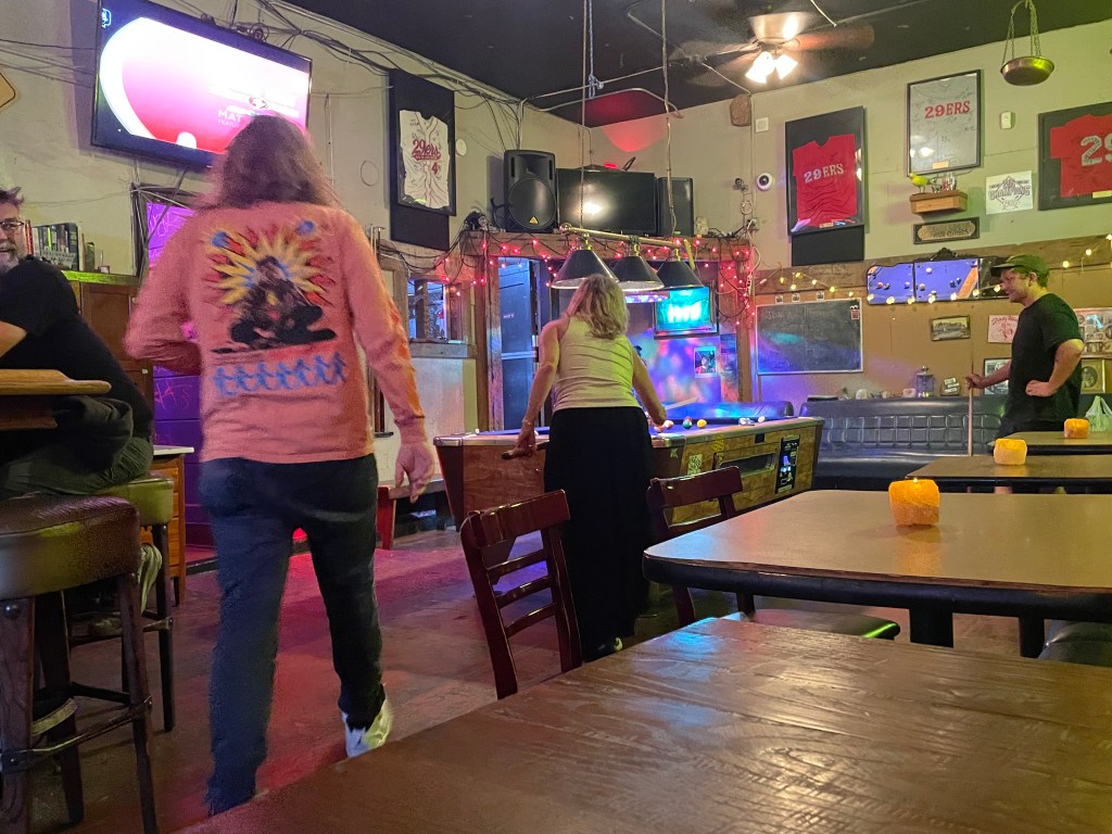 photo of pool table of Rock Bar, San Francisco