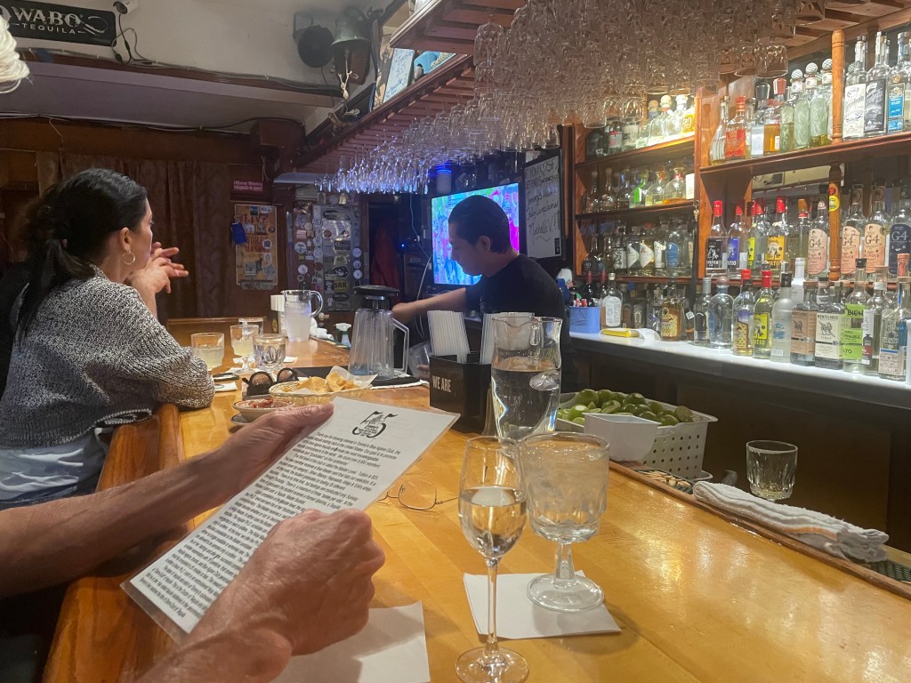 photo of interior of Tommy's Mexican Restaurant, San Francisco