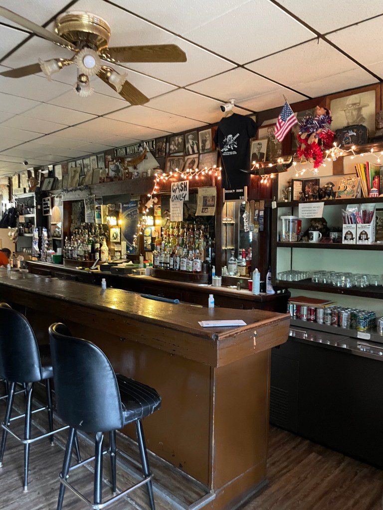 photo of the bar of The Ugly Broad Tavern, Cleveland, Ohio