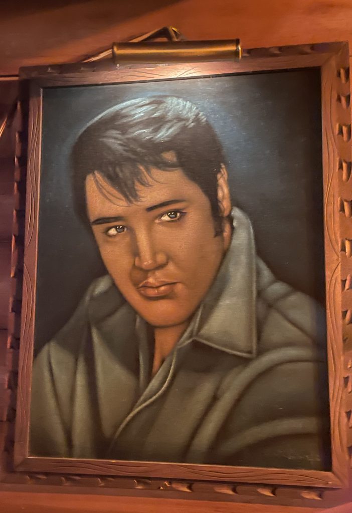 photo of Elvis painting in Club Mallard, Albany, CA