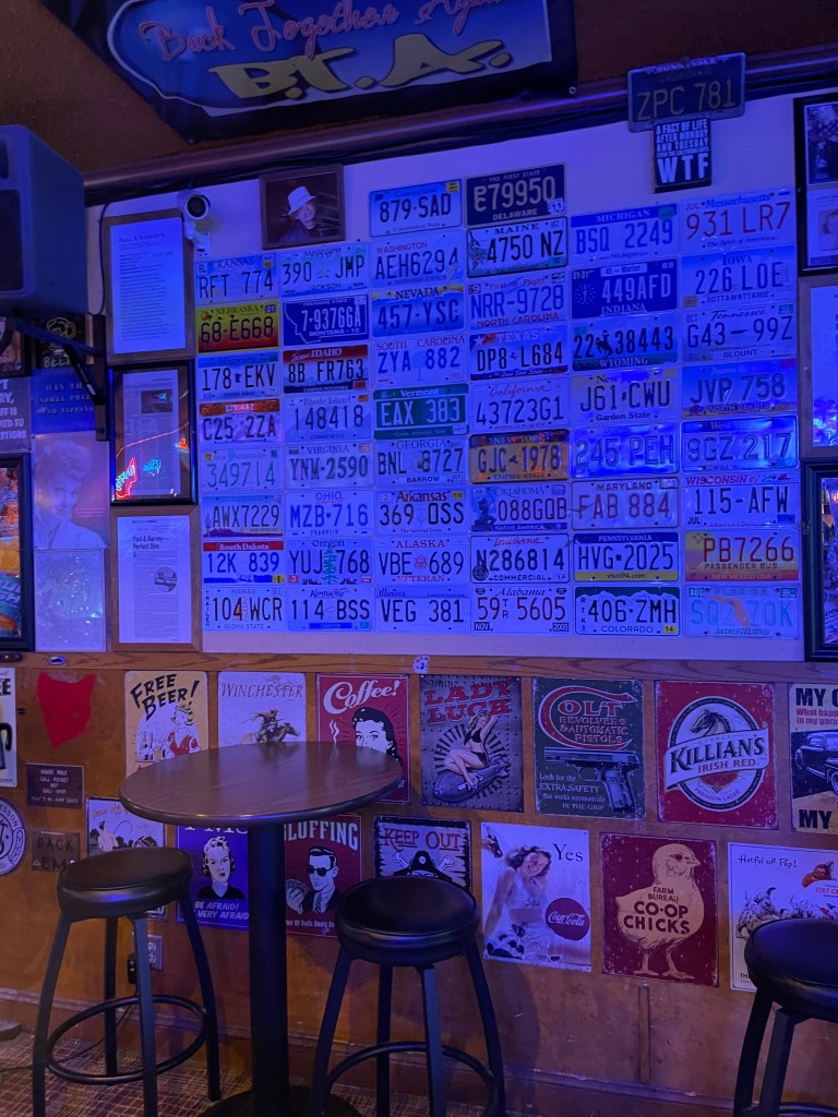 photo of the interior detail of Paul & Harvey's, Sunnydale, CA