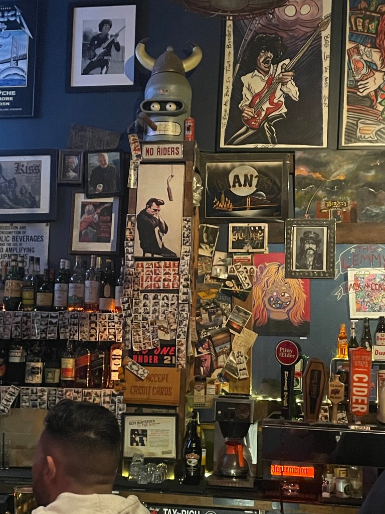 photo of the interior of Bender's Bar & Grill, SF