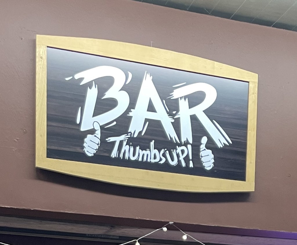 Bar Thumbs Up!, Takayama,&nbsp;Japan