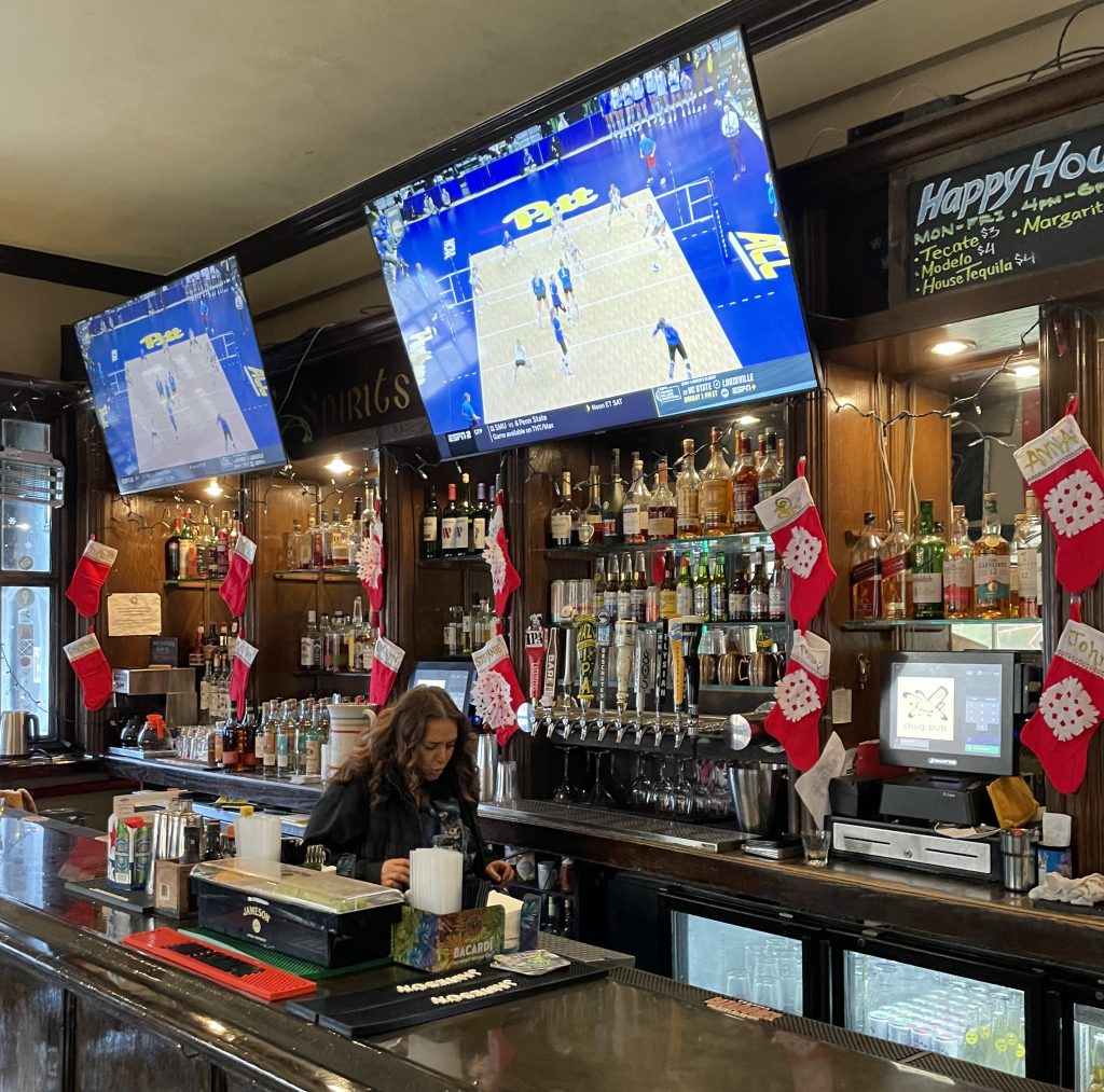 photo of bar of Chug Pub, San Francisco