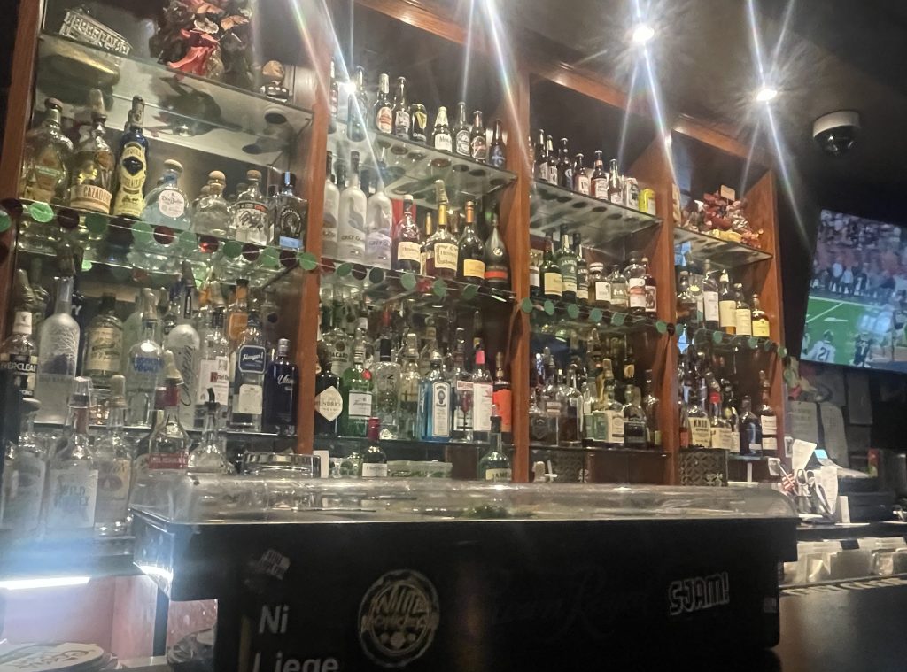 photo of the interior of Grasslands bar, San Francisco