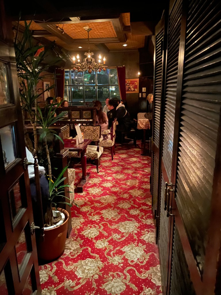 photo of interior of Hello Dolly, Kyoto, Japan